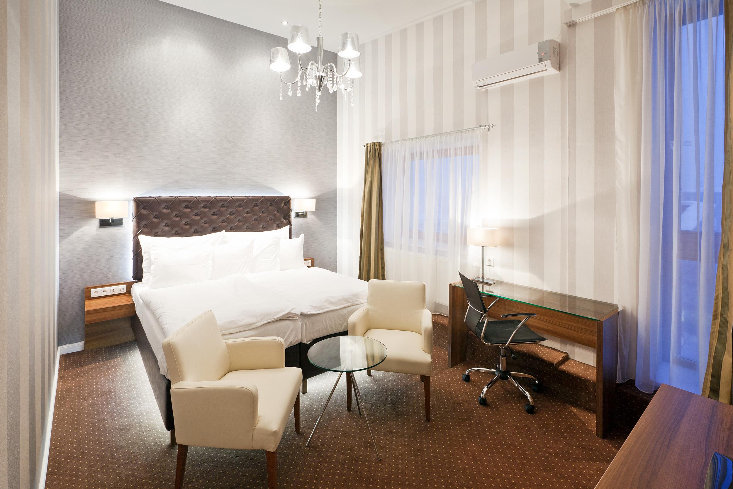 Pytloun City Boutique Self Check-In Hotel Liberec Exterior photo